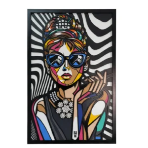 Bonequinha de Luxo • 60x40